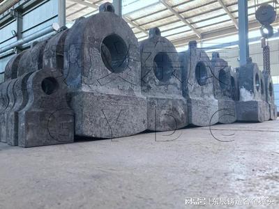 碎石头的硬质合金锤头能用多久?制砂机的锤头哪里有卖?